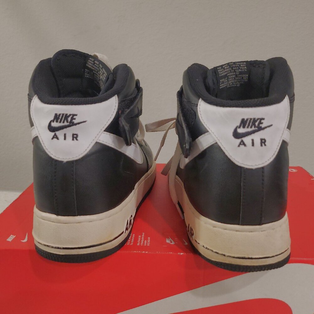 Nike Air Force 1 Mid '07 Black 2011 US Men's size 11 315123-010 without box RARE - Picture 9 of 12